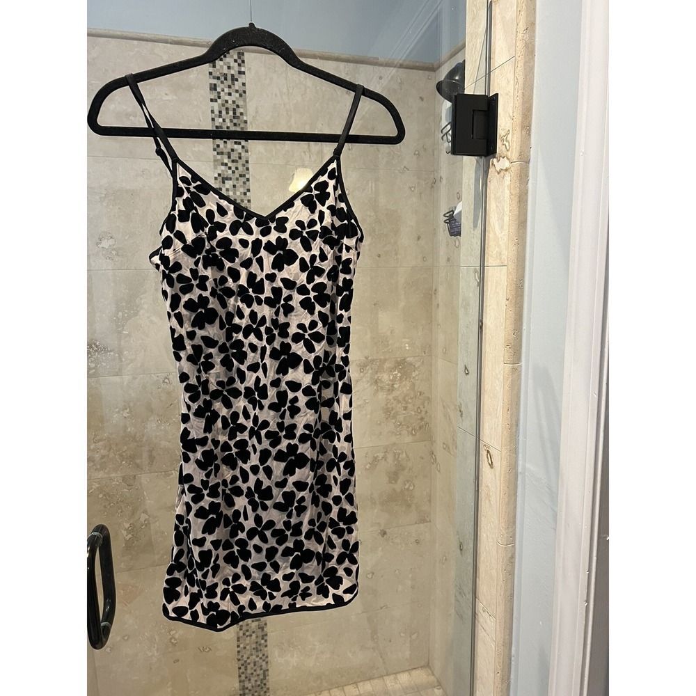 Victoria's Secret Small Sheer Beige Black Velvet Floral Burnout Teddy Babydoll